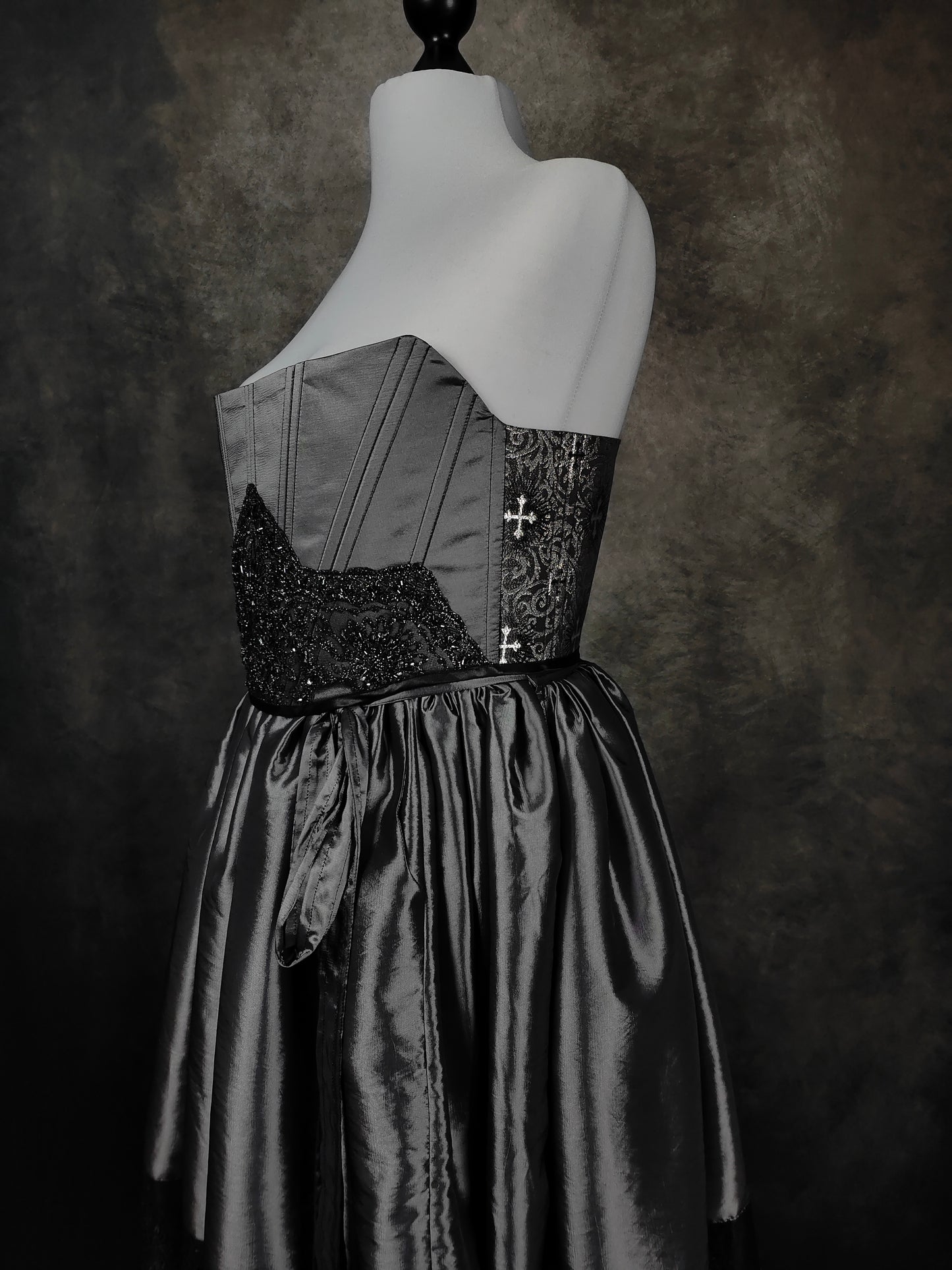 "Silbernacht" Halbbrust-Corsage (S/S 2023) Unikat Gr.50-52