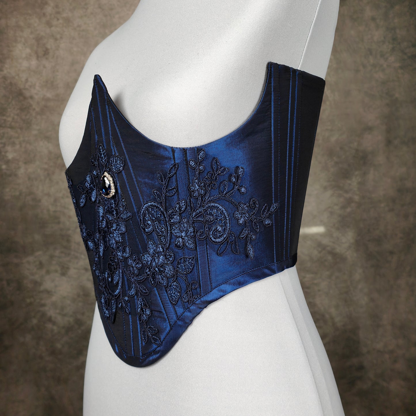 "Nyx" Unterbrust-Corsage (S/S 2023) Unikat Gr.36-38