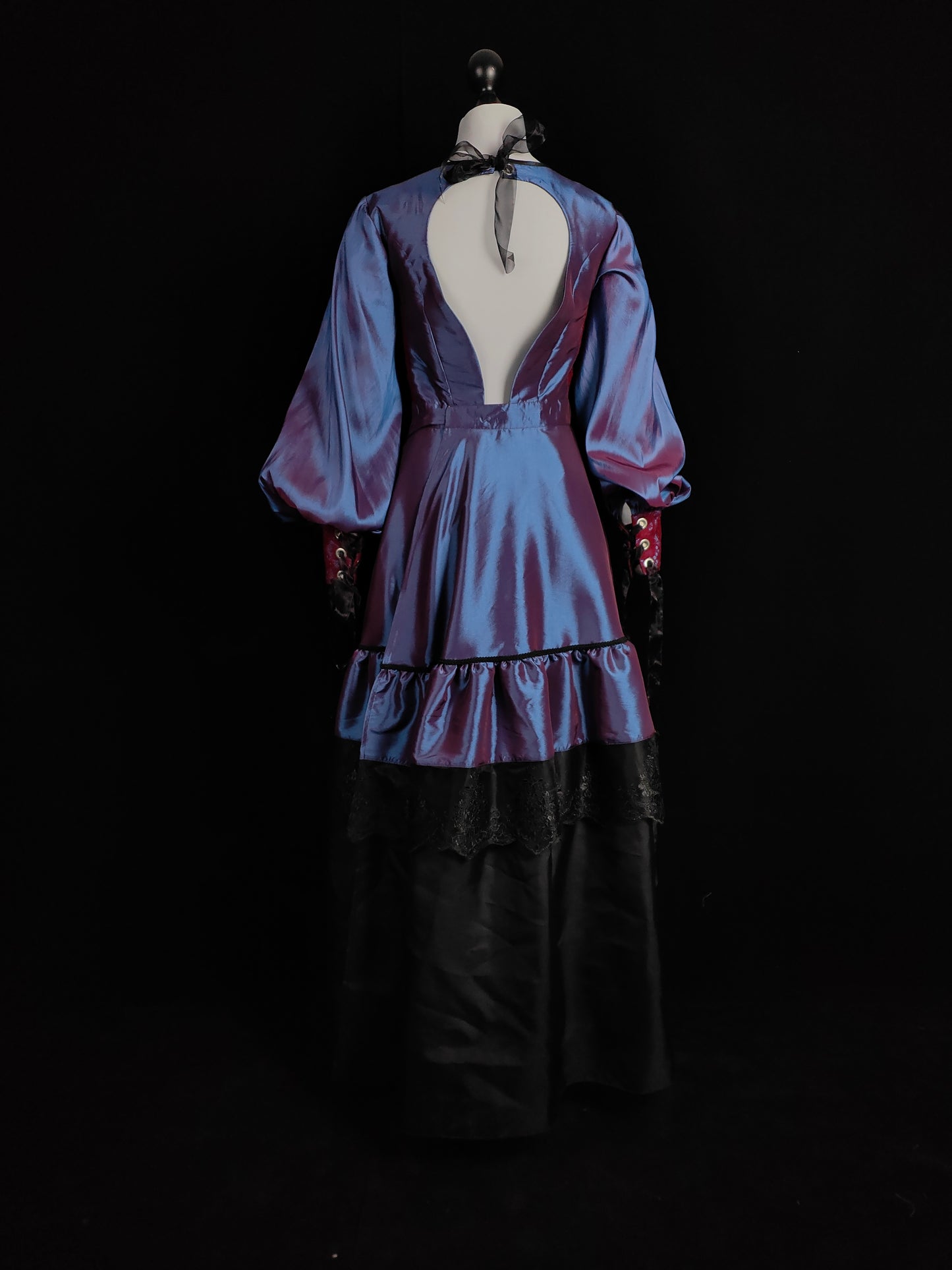 "Bloodmoon" Wickelkleid (F/W 2023) Unikat Gr.38/40
