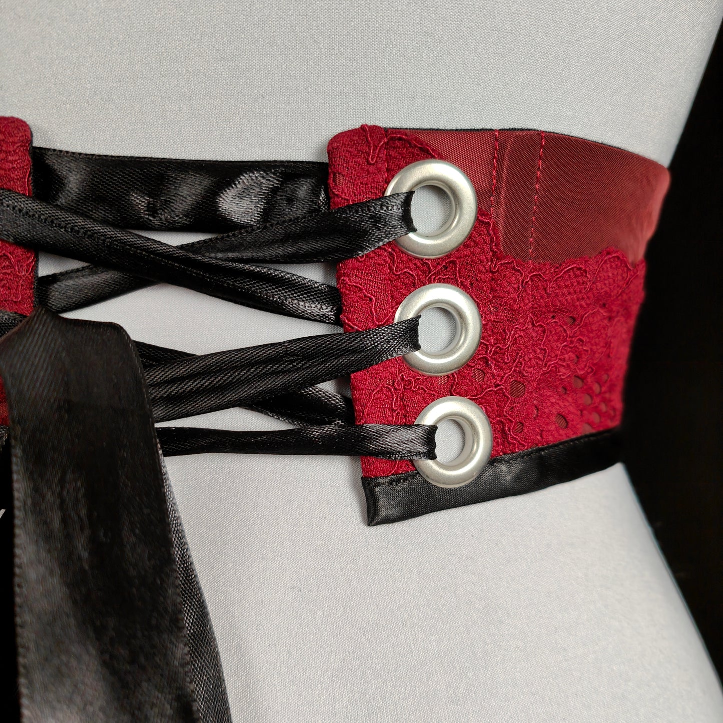 "Bloodmoon" Unterbrust-Corsage (F/W 2023) Unikat Gr.46-48