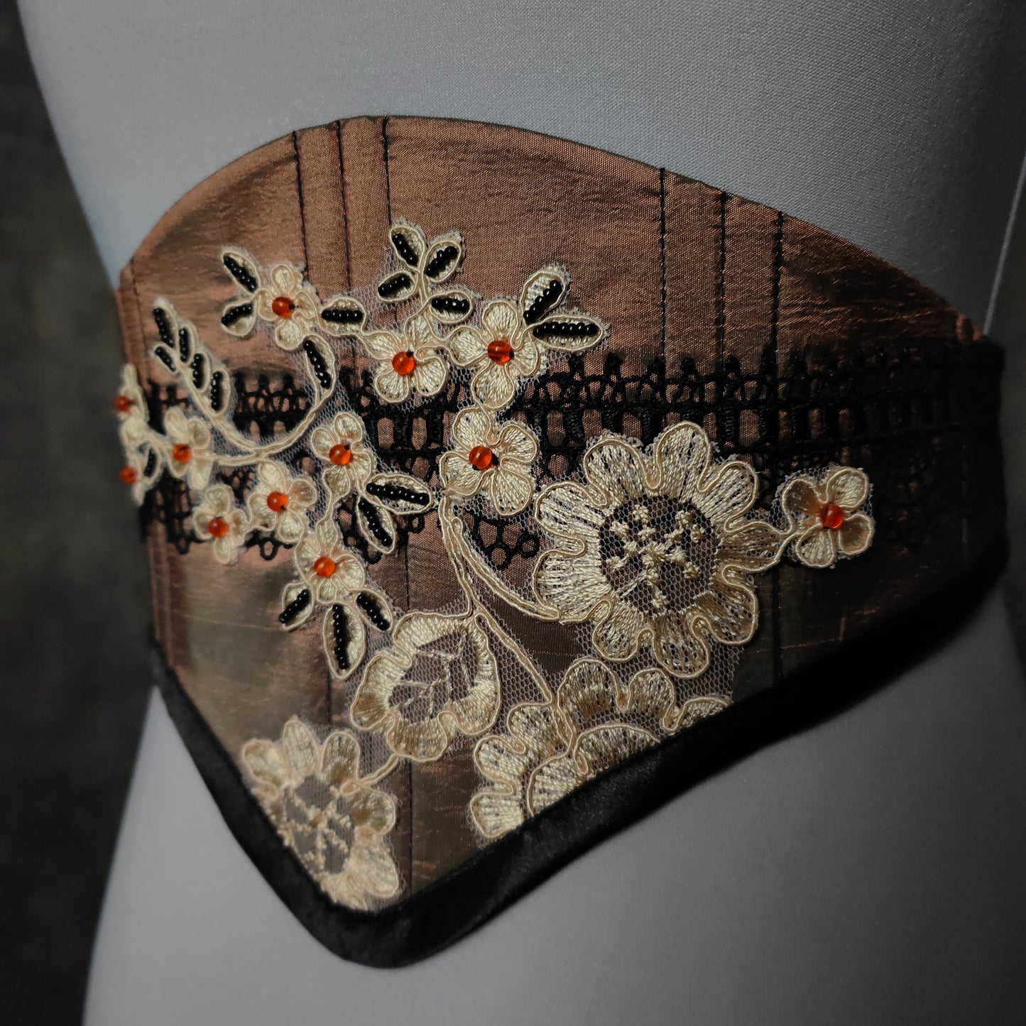 "Dark Autumn" Corsagen-Gürtel (F/W 2023) Unikat XXS-M