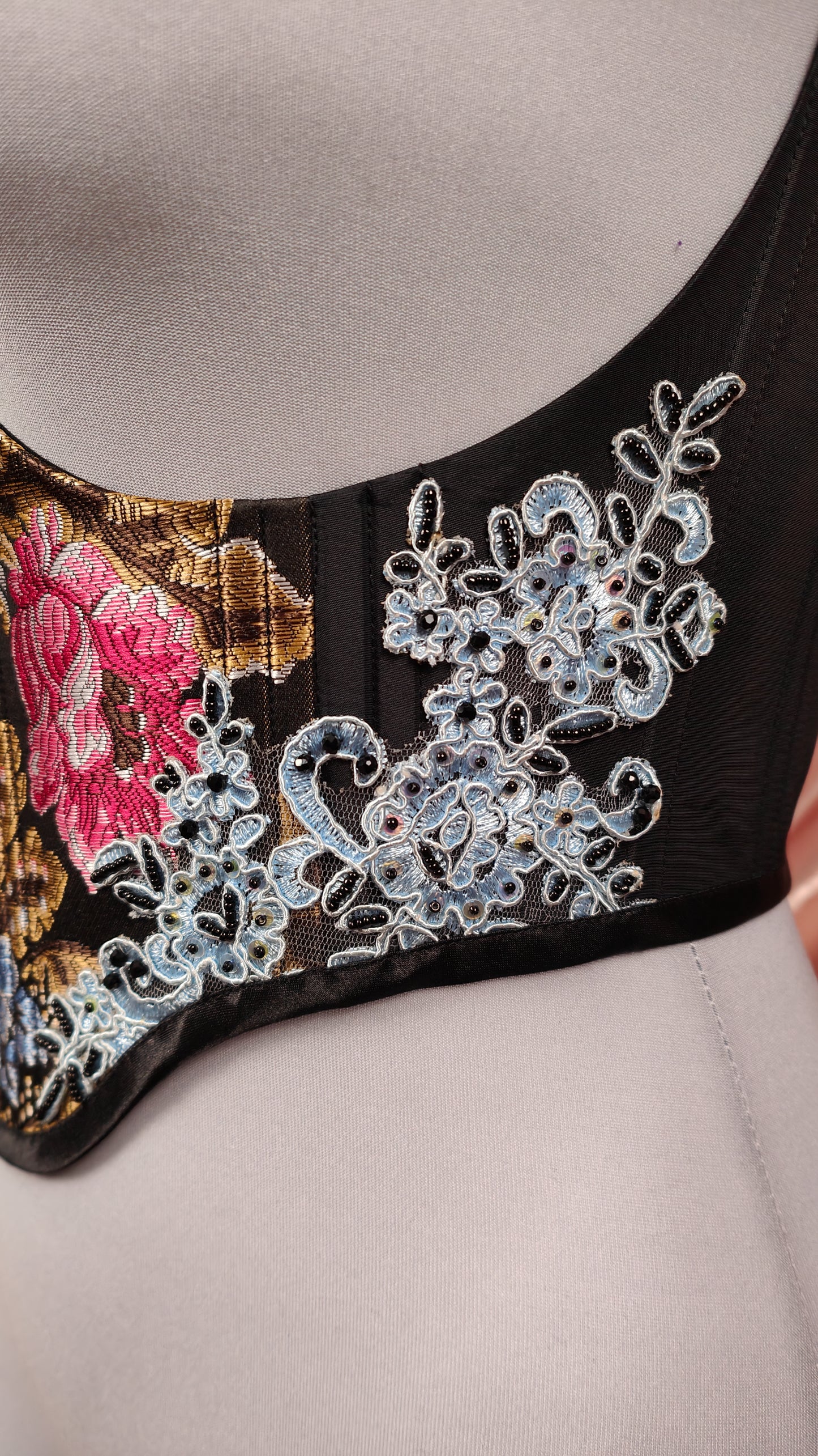 "The Garden" Unterbrust-Corsage (S/S 2025) Unikat Gr.46