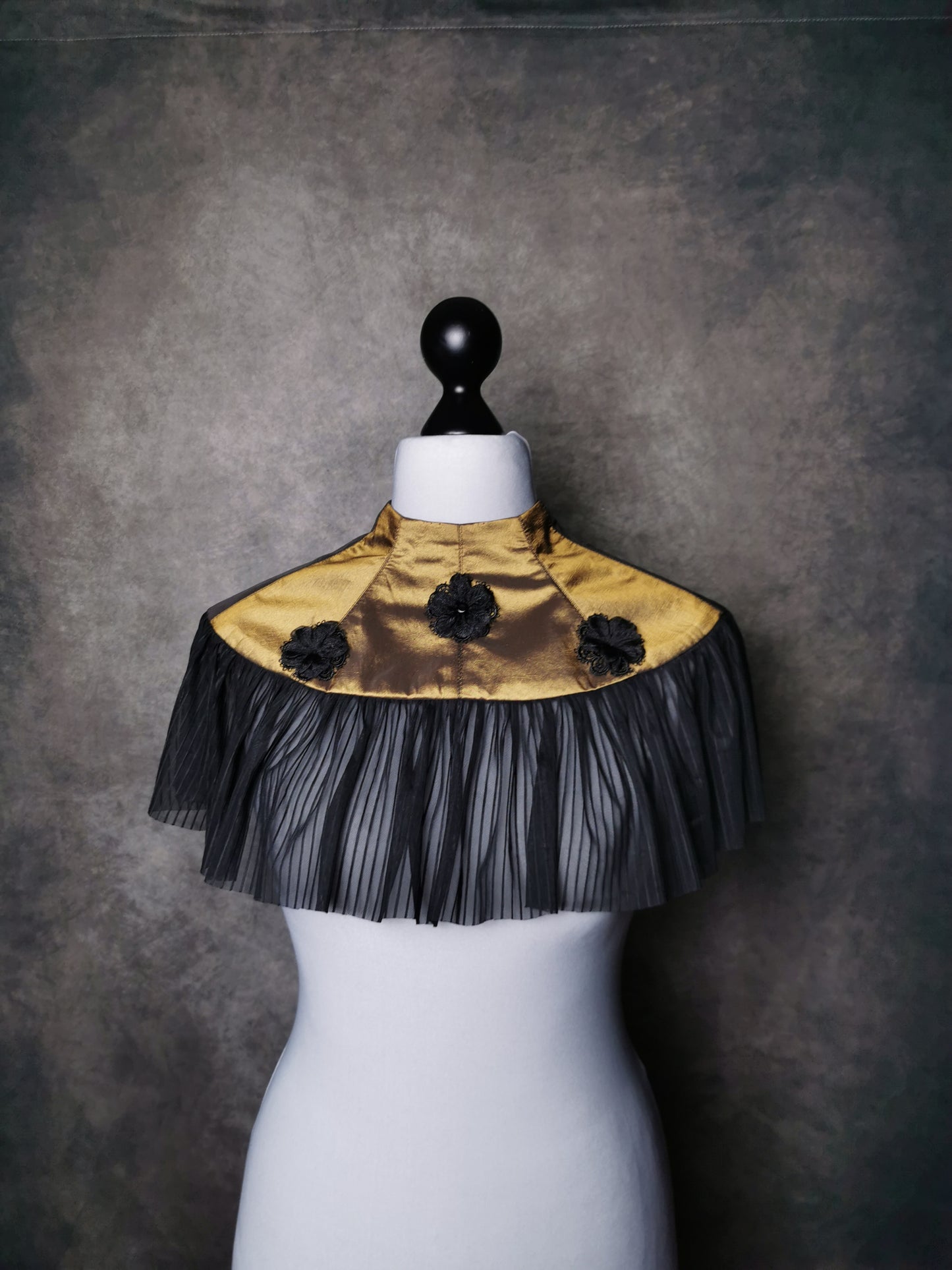 "Black Rose" Kragen (S/S 2023) Unikat Einheitsgröße