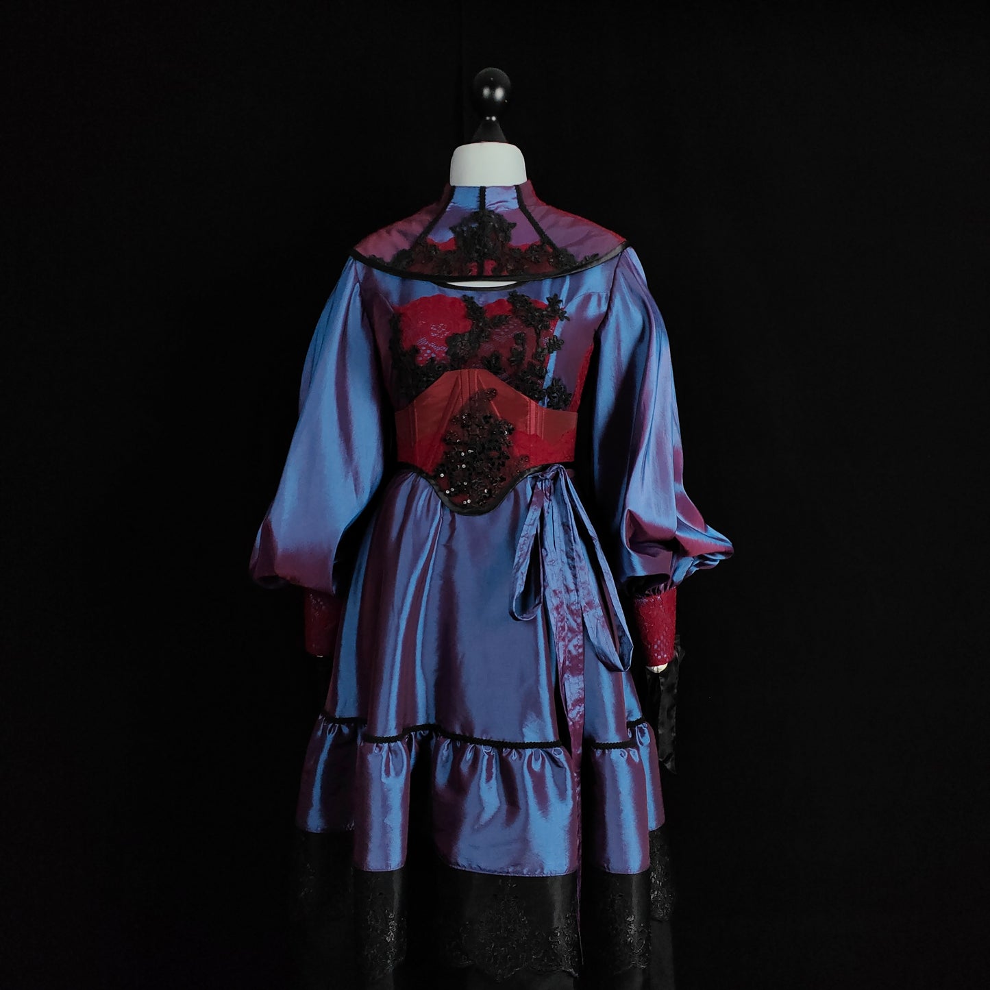 "Bloodmoon" Wickelkleid (F/W 2023) Unikat Gr.38/40