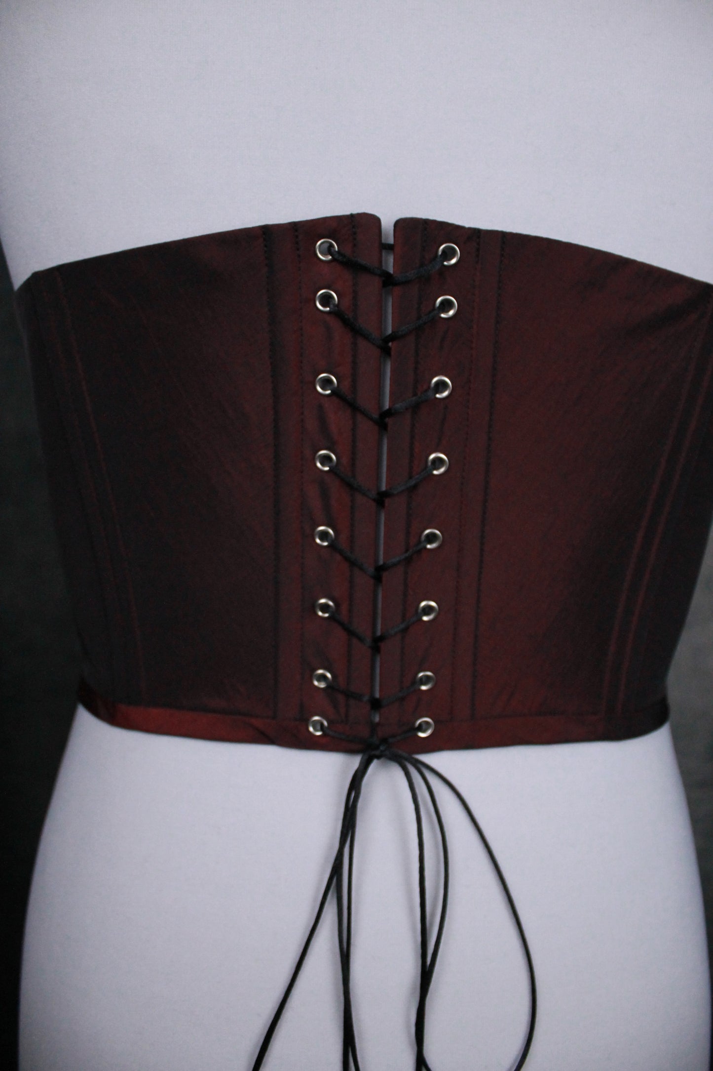 "Black Rose" Unterbrust-Corsage (S/S 2023) Unikat Gr. 46