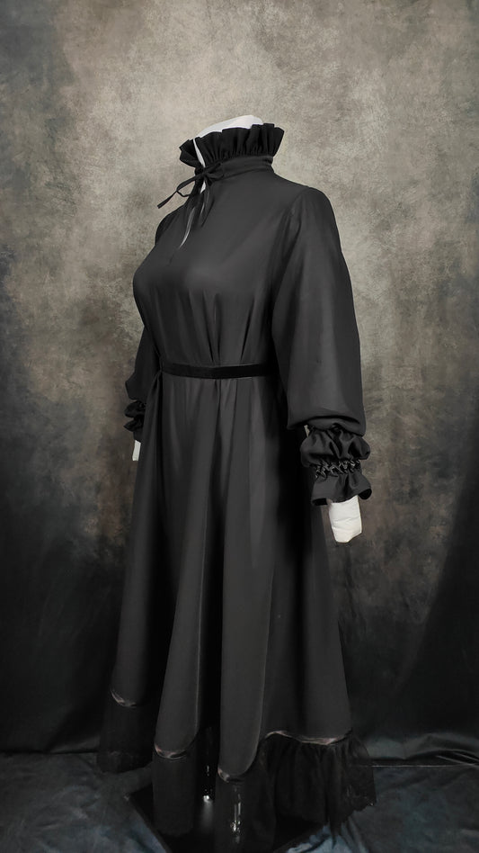 "The Raven" Kleid (S/S 2025) Unikat Gr. 46-50